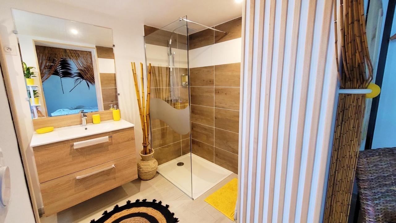 Le Nid Bleu Bed & Breakfast *