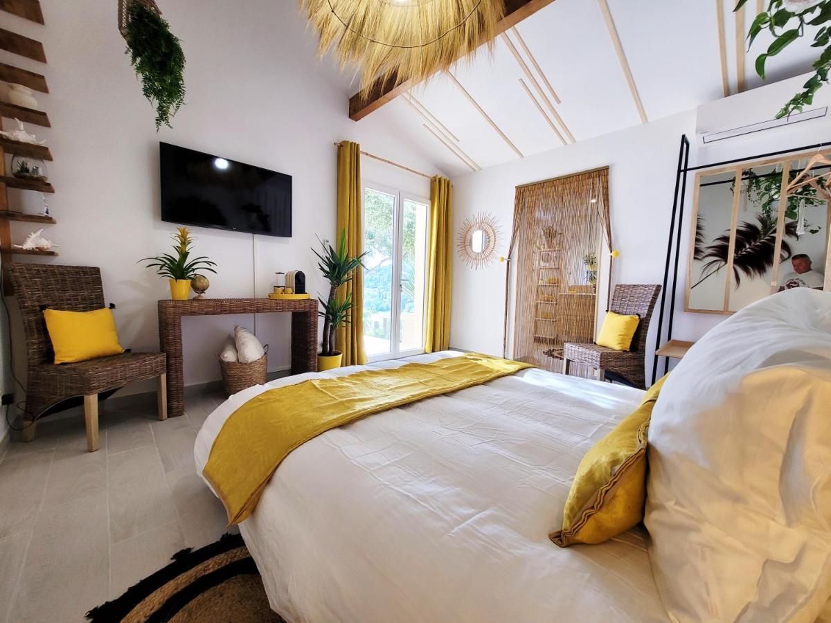 Le Nid Bleu Bed & Breakfast